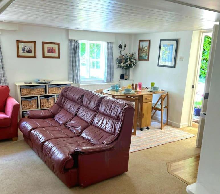 Landford'S Cottage, Your Retreat! Esterno foto