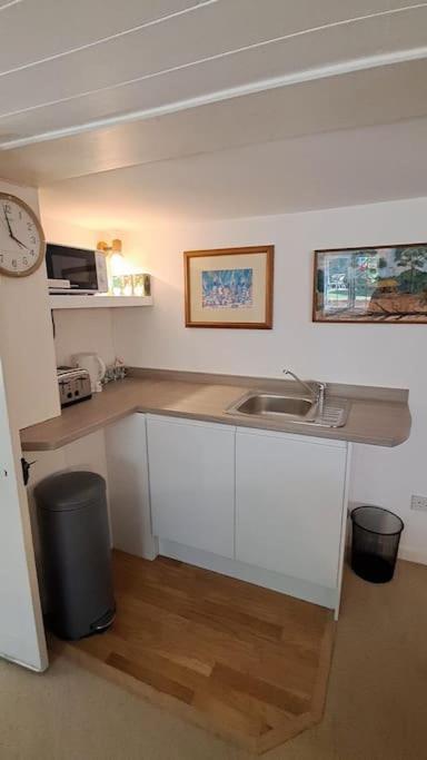 Landford'S Cottage, Your Retreat! Esterno foto