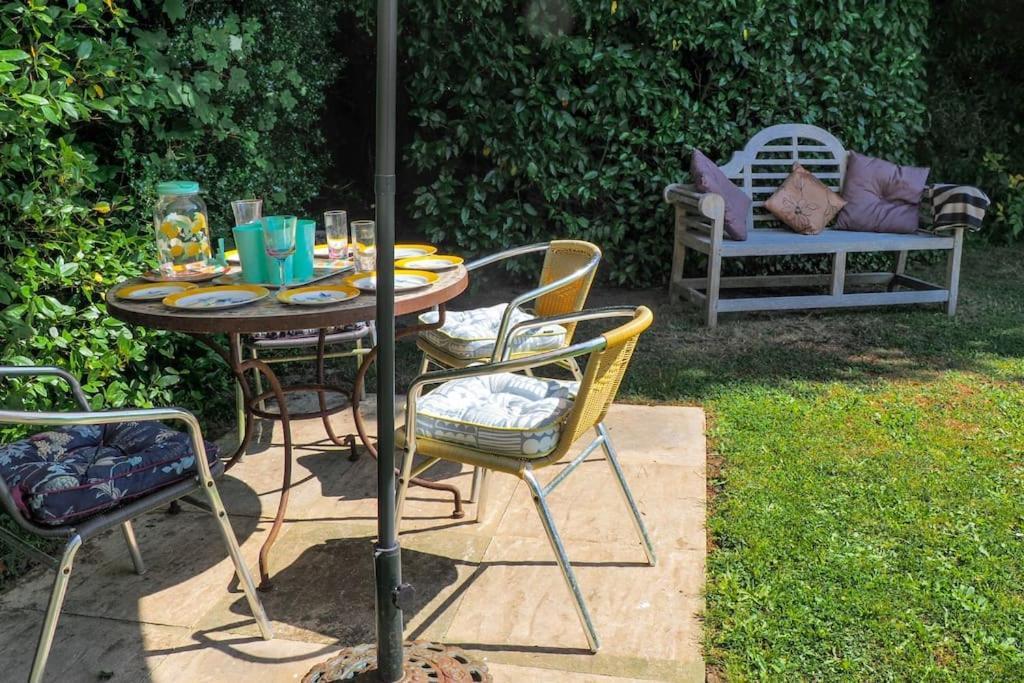 Landford'S Cottage, Your Retreat! Esterno foto